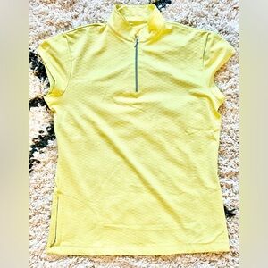 LUCY Athletics - Half-Zip Top in Yellow/Green w/Short Sleeves (Large) *LIKE NEW*